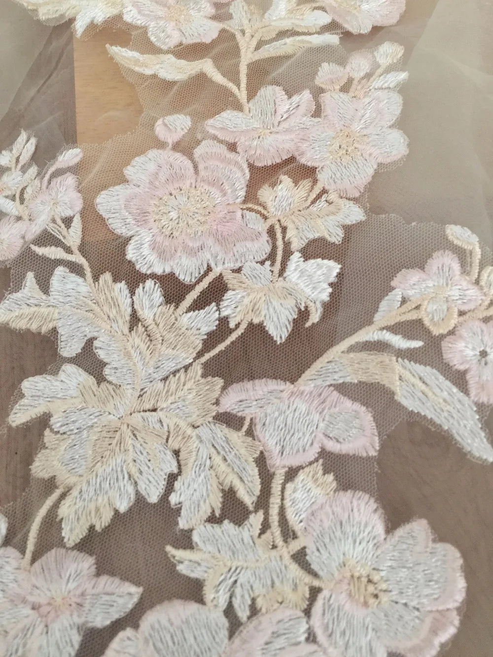 10 Pairs Pastel Beautiful Fine Embroidery Wedding Gown Prom Dress Lace Applique, Flower Venice Fabric Applique for Garters