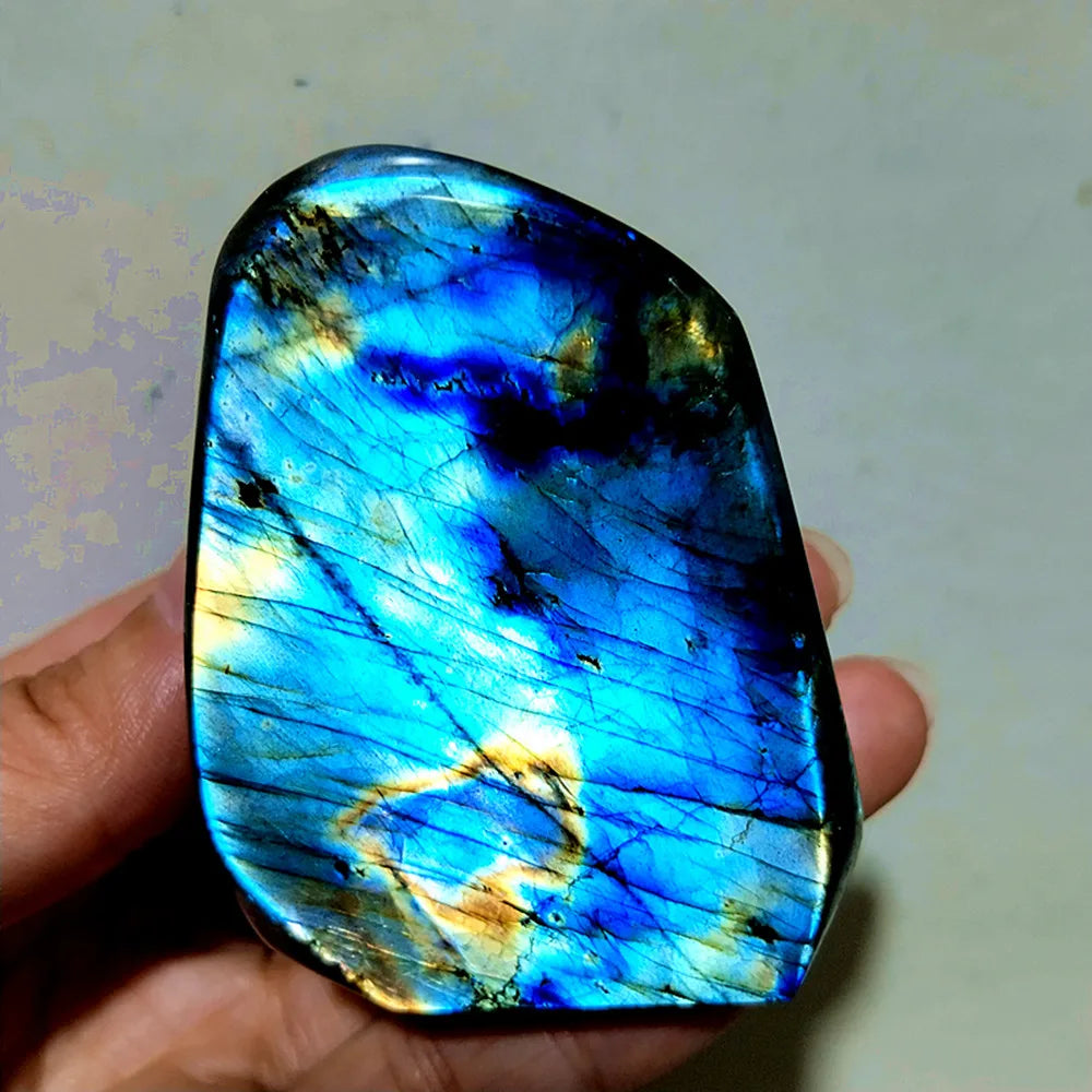 Small  Natural Stone Blue Labradorite Crystal Freeform Witchcraft Meditation Energy Feng Shui Crystal Room Decor